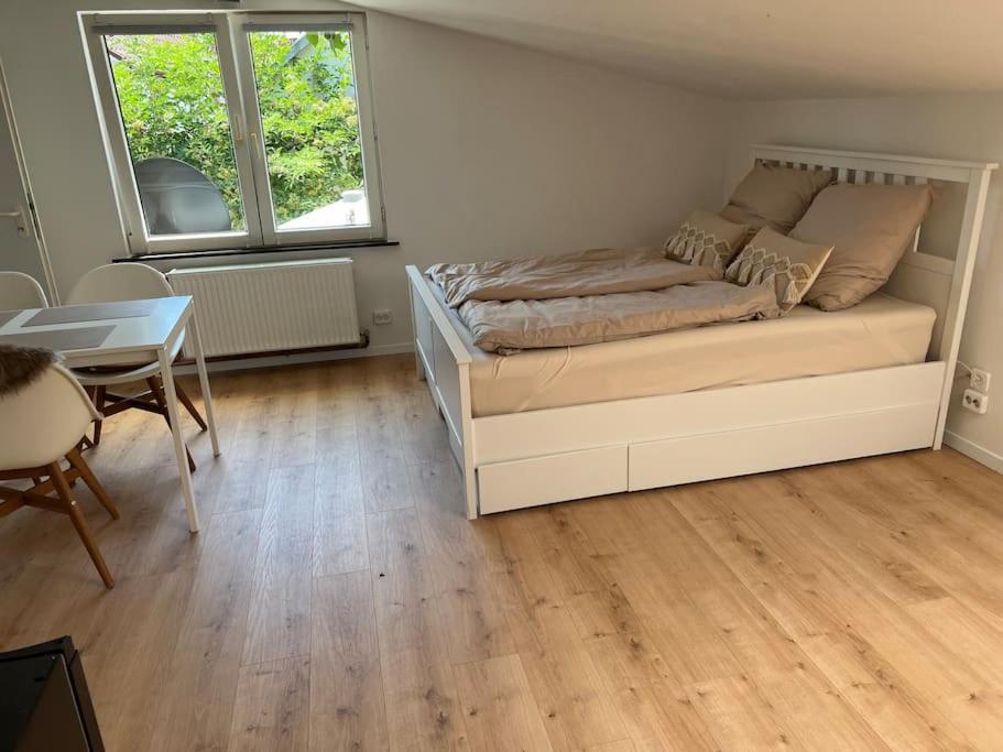 Ferienwohnung Landleben Fuer 2-3 Personen อีเดสไฮม์ ภายนอก รูปภาพ